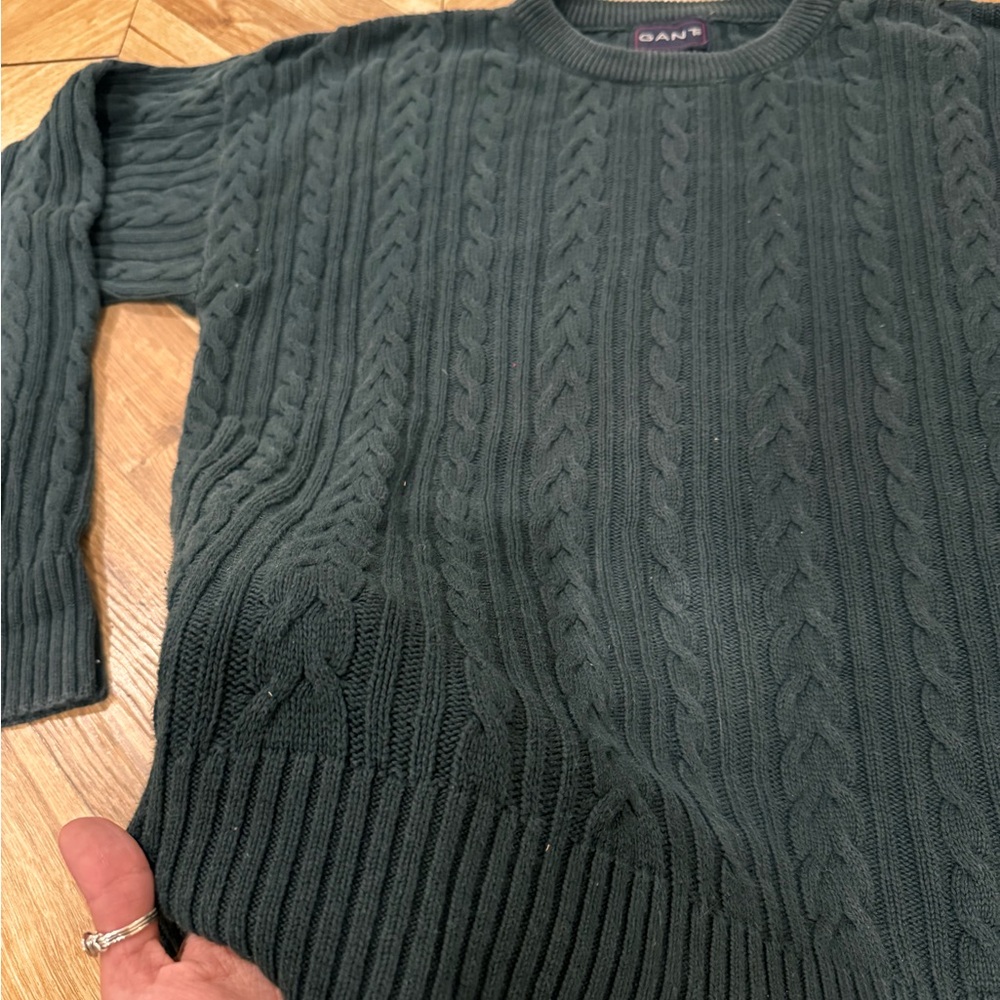 Green vintage cable knit sweater